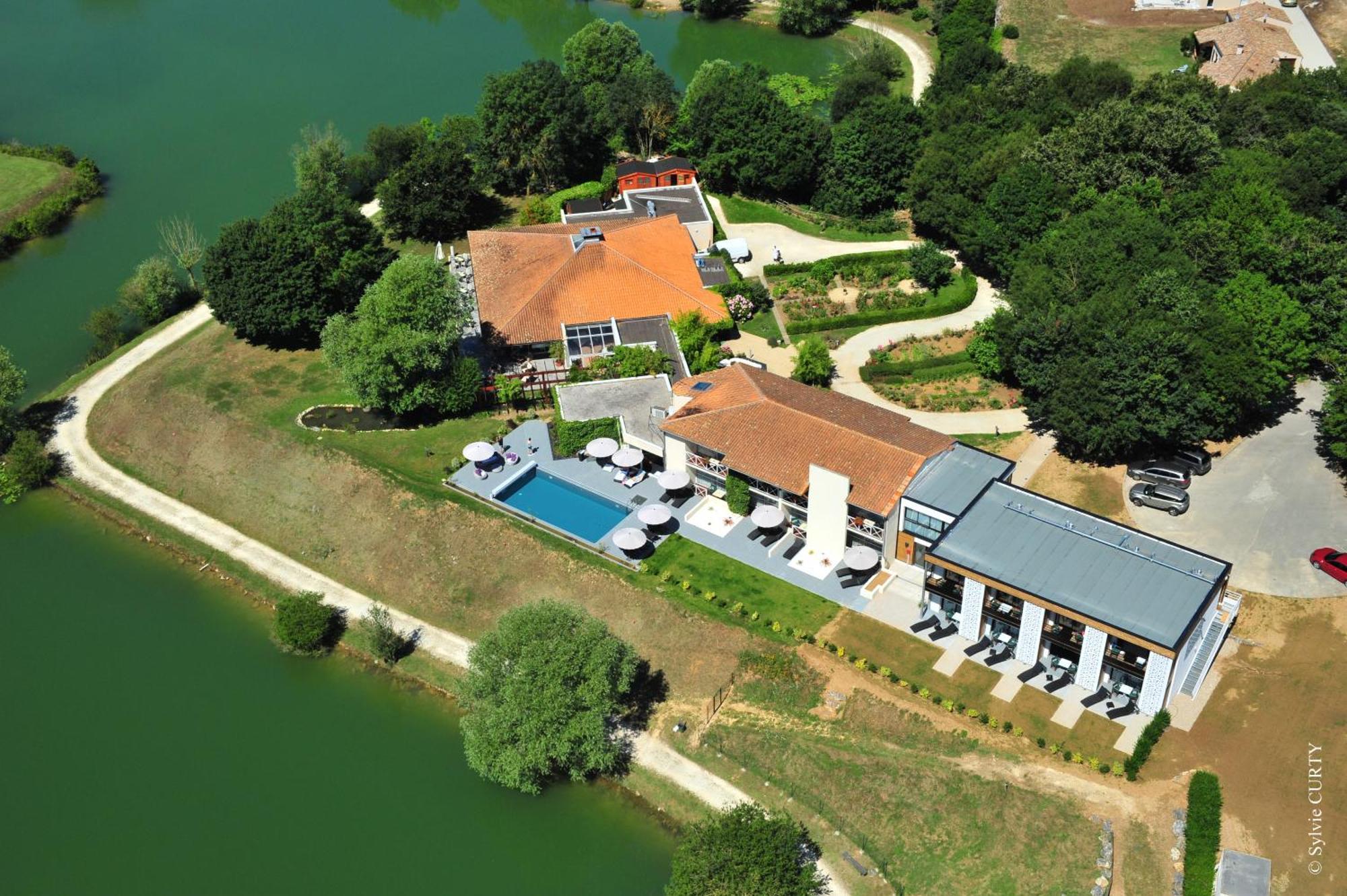 Les Jardins Du Lac Trizay Esterno foto