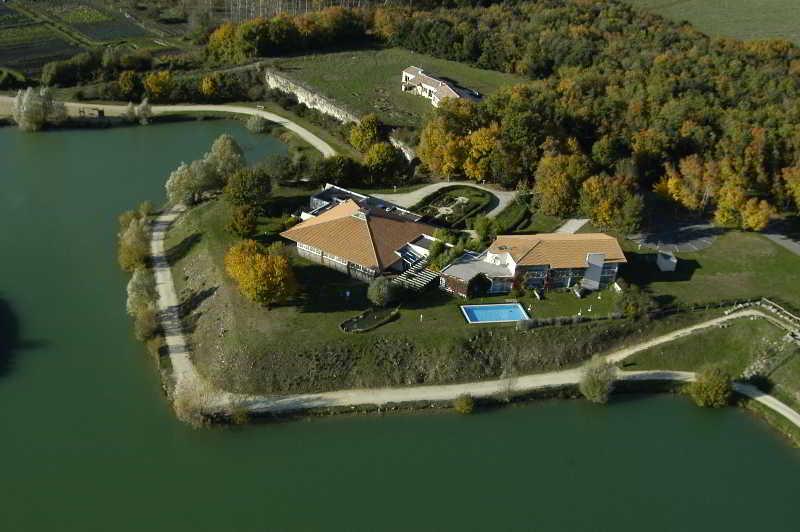 Les Jardins Du Lac Trizay Esterno foto